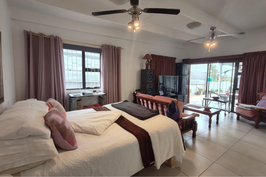 3 Bedroom Property for Sale in Koringberg Western Cape